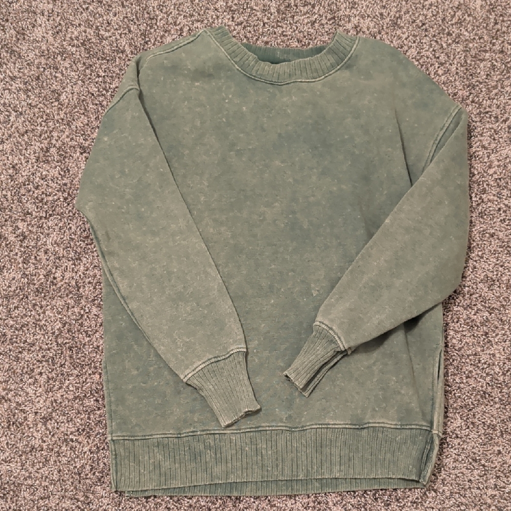 SO Oversized Womans Washed Green Crewneck Sweater